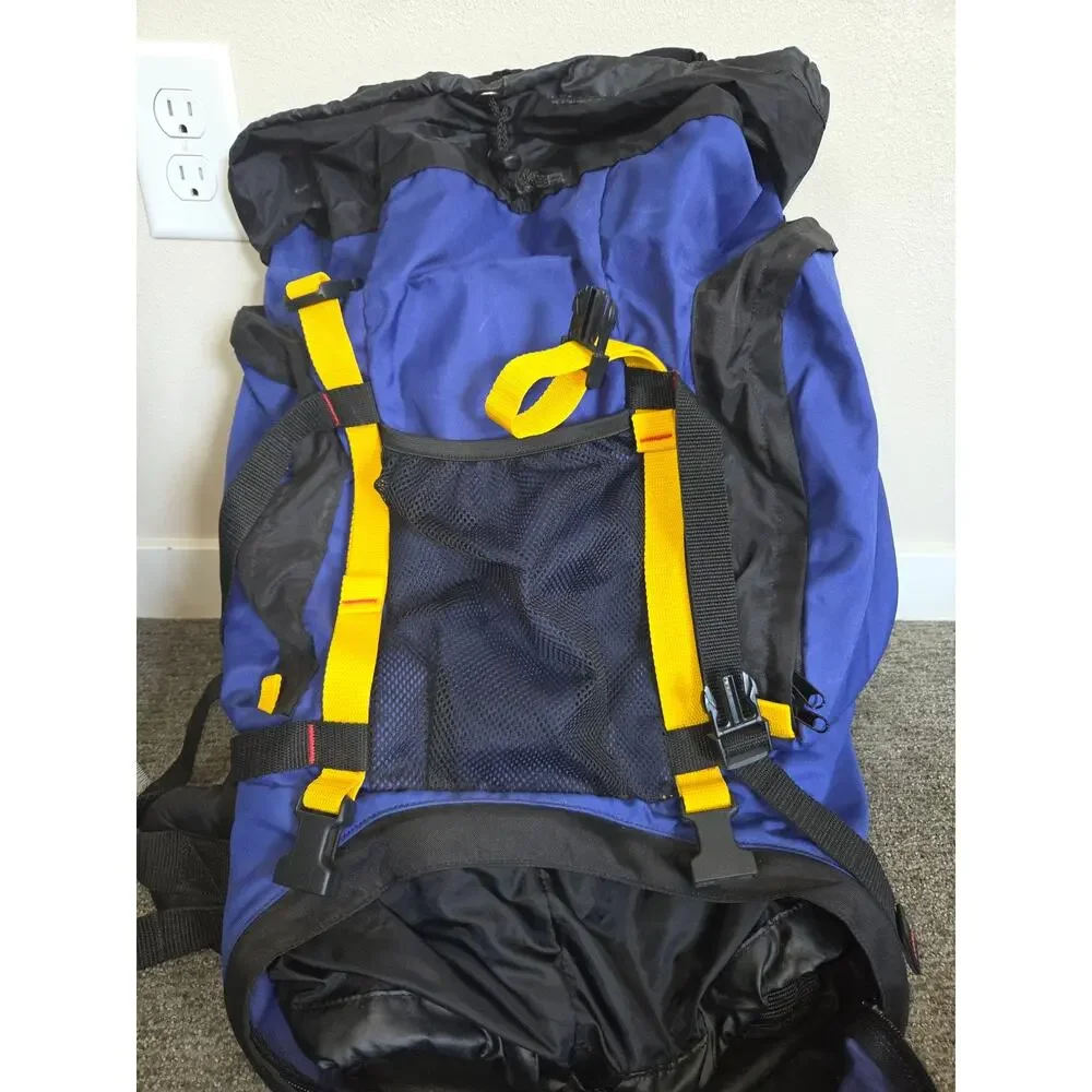 Coleman Peak 1 Hiking Backpack Blue Black & Yellow Medium Capacity